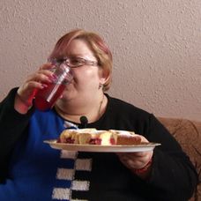 Silvia žije hlavne pre jedlo a milovaného psíka