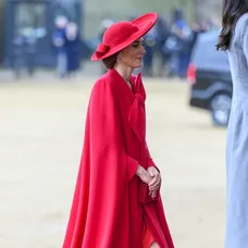Princezná z Walesu odhalila svoje krásne nohy