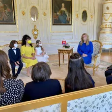 Prezidentka SR Zuzana Čaputová a deti z Oteckov