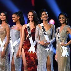 Miss Universe 2018 sa stala Catriona Elisa Gray 