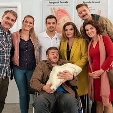 Susedia sa tešia z čerstvého prírastku