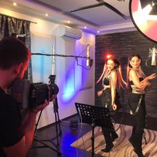 TWiiNSky nakrútili skvelý cover.