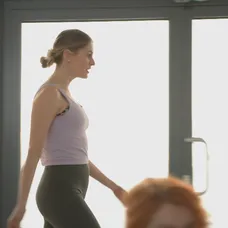 Adriana Špronglová v Mame na prenájom