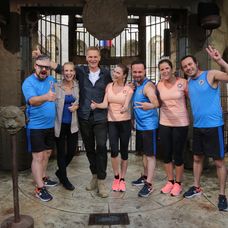 Kapitán a jeho tím