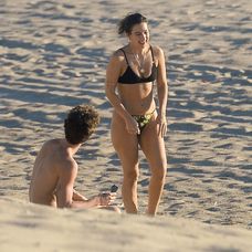 Shawn Mendes randí s hviezdou reality šou Big Brother Charlie Travers