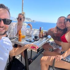 Tereza a Milan na dovolenke v Grécku