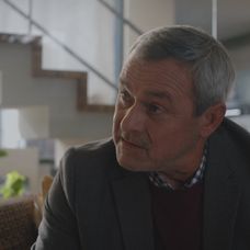 Andrej zistí detaily z Laurinej minulosti.