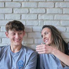 Nové tričká k seriálu Pán profesor