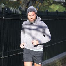 Jude Law miluje beh.