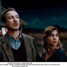 David Thewlis a Natalia Tena vo filme Harry Potter a Dary smrti II