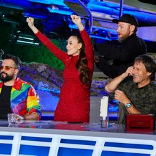 Nakoniec sa pridala aj Patrície a množstvo superstaristiek.