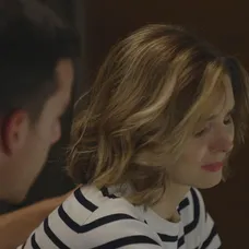 Lucia (Monika Horváthová) a Martin (Adam Bardy) sa zbližujú