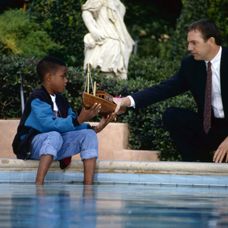 Záber z filmu Osobný strážca