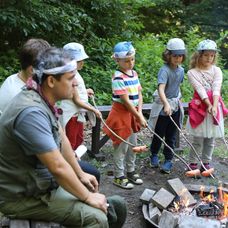 Oteckovia s deťmi strávili víkend na Tomášovej chate.
