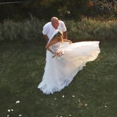 Tish Cyrus a Dominic Purcell mali svadbu