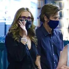 Julia Roberts a jej manžel Daniel Moder v uliciach New Yorku