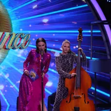 Anna Jakab Rakovská a Jana Kovalčiková v šou Let's Dance