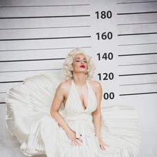 Karin Haydu ako Marylin Monroe