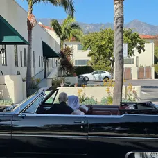 Kourtney Kardashian sa vydala za Travisa Barkera