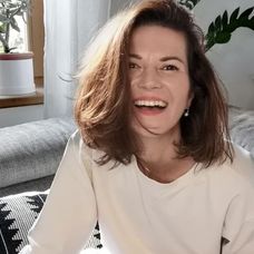Viki Ráková