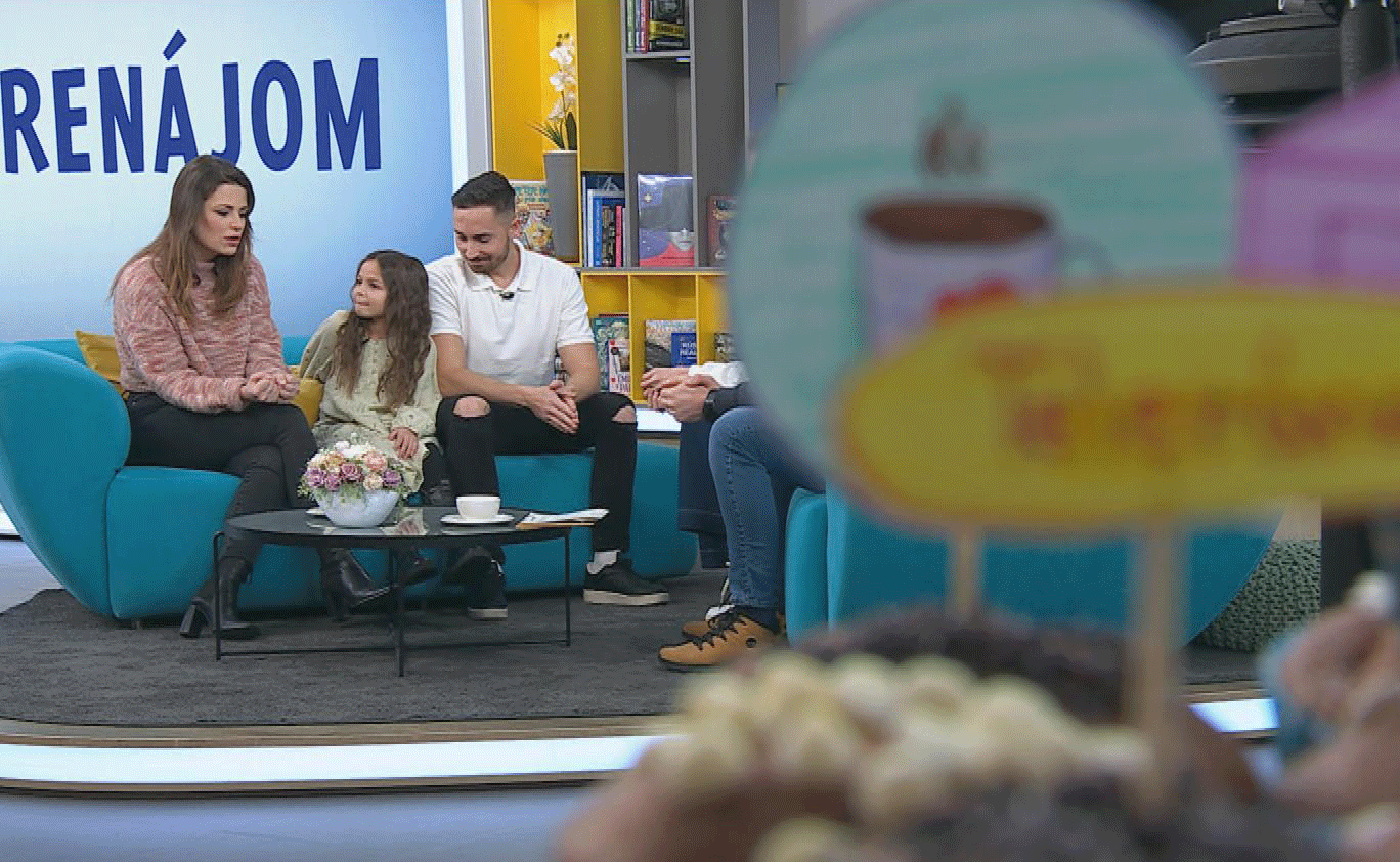 Larisa Mižigar s otcom a Macou Zábranskou v Teleráne