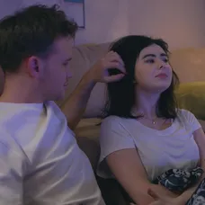 Lenka strávila so svojím učiteľom noc