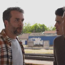 Chce, aby si Marek a Vlado spomenuli na všetky detaily.