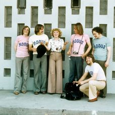 Meky v skupine Modus