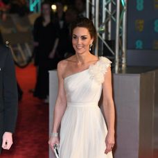 Princ William a Kate Middleton ako čestní hostia.