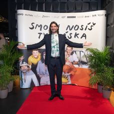 Premiéra filmu Smolu nosíš ty, láska