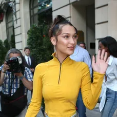 Bella Hadid sa vymódila. 