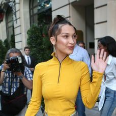 Bella Hadid sa vymódila. 