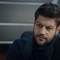 Serhat Teoman v seriáli Matky a dcéry