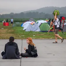 Festival Pohoda po intenzívnej búrke a páde stanu predčasne ukončili.