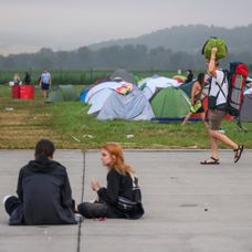 Festival Pohoda po intenzívnej búrke a páde stanu predčasne ukončili.