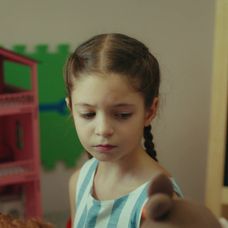 Veľvyslancova dcéra