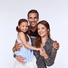 Martina Zábranská, Adam Bardy a Larisa Mižigar v Mame na prenájom