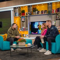 Andrej Zvolenský, Simona Ondrušková a Marek Polomský v relácii Teleráno