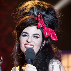 Zuzana Fialová alias Amy Winehouse
