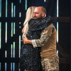 Hráči Detvy sa radujú po góle do siete košického brankára.