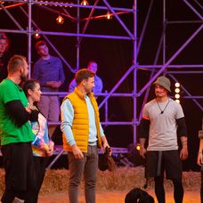Farma zažila dvojitý duel