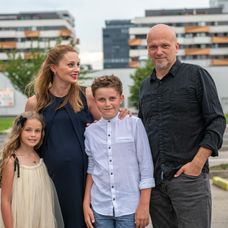 Mária Čírová s rodinou pár týždňov pred pôrodom