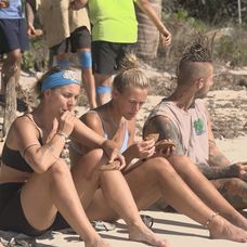 Medzi Lovcami stúpa napätie. Viacerí členovia strácajú trpezlivosť s Jackom.