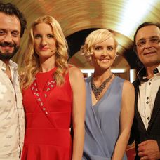 Chart Show Vianoce -  Čekovský, Horváthová, Vajda, Banášová