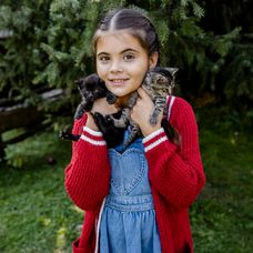 Julka, Tomáš, Max a Alex na farme