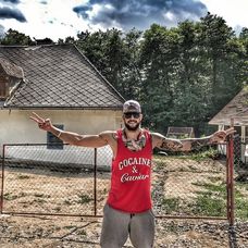 Romanov návrat na Farmu