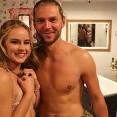 Herci zo seriálu Sestričky