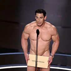 John Cena (takmer) nahý na Oscaroch