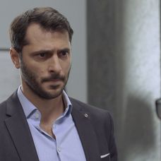 Tamara si to okamžite všimla.