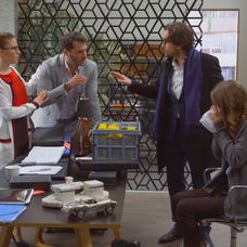 Aj Alexovi nečakane prišlo veľmi zle.